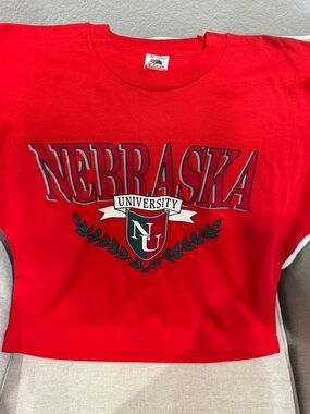 Vintage Nebraska University Red Graphic Crewneck T-Shirt